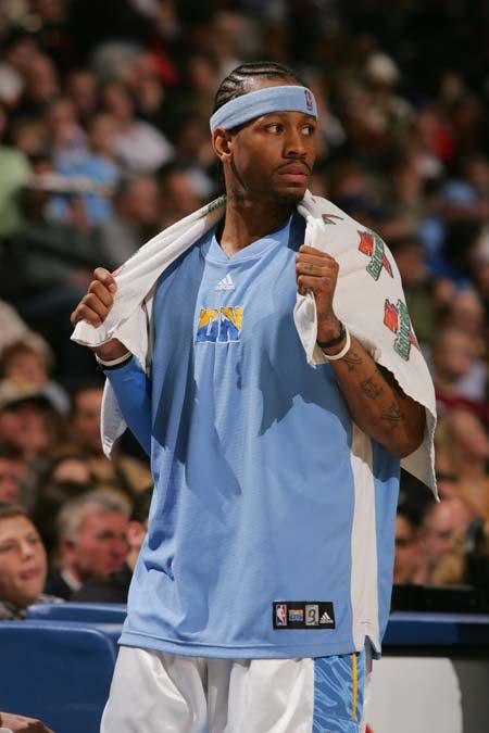 隐藏着怎样 隐藏着怎样