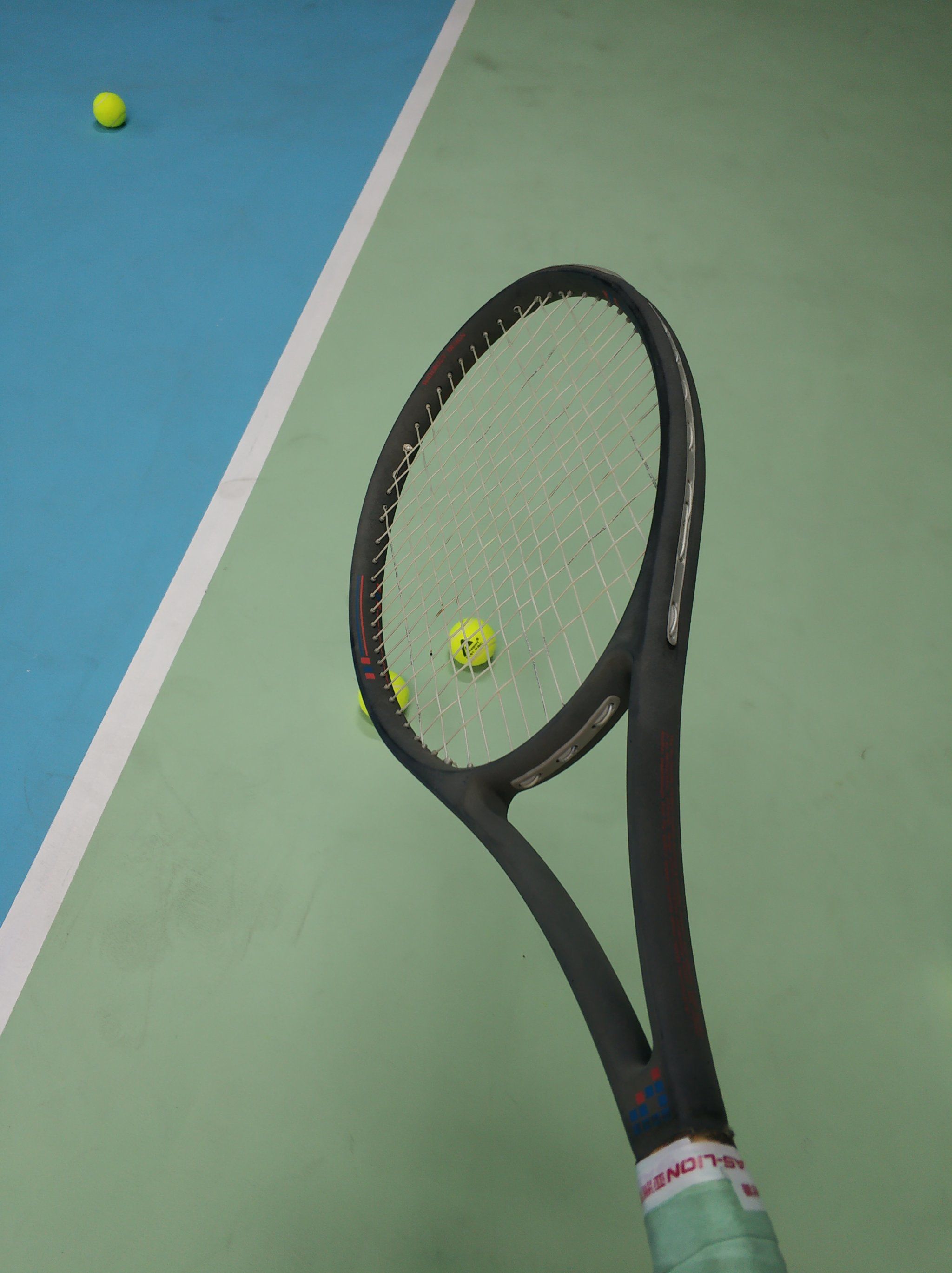 病阴影下负 病阴影下负